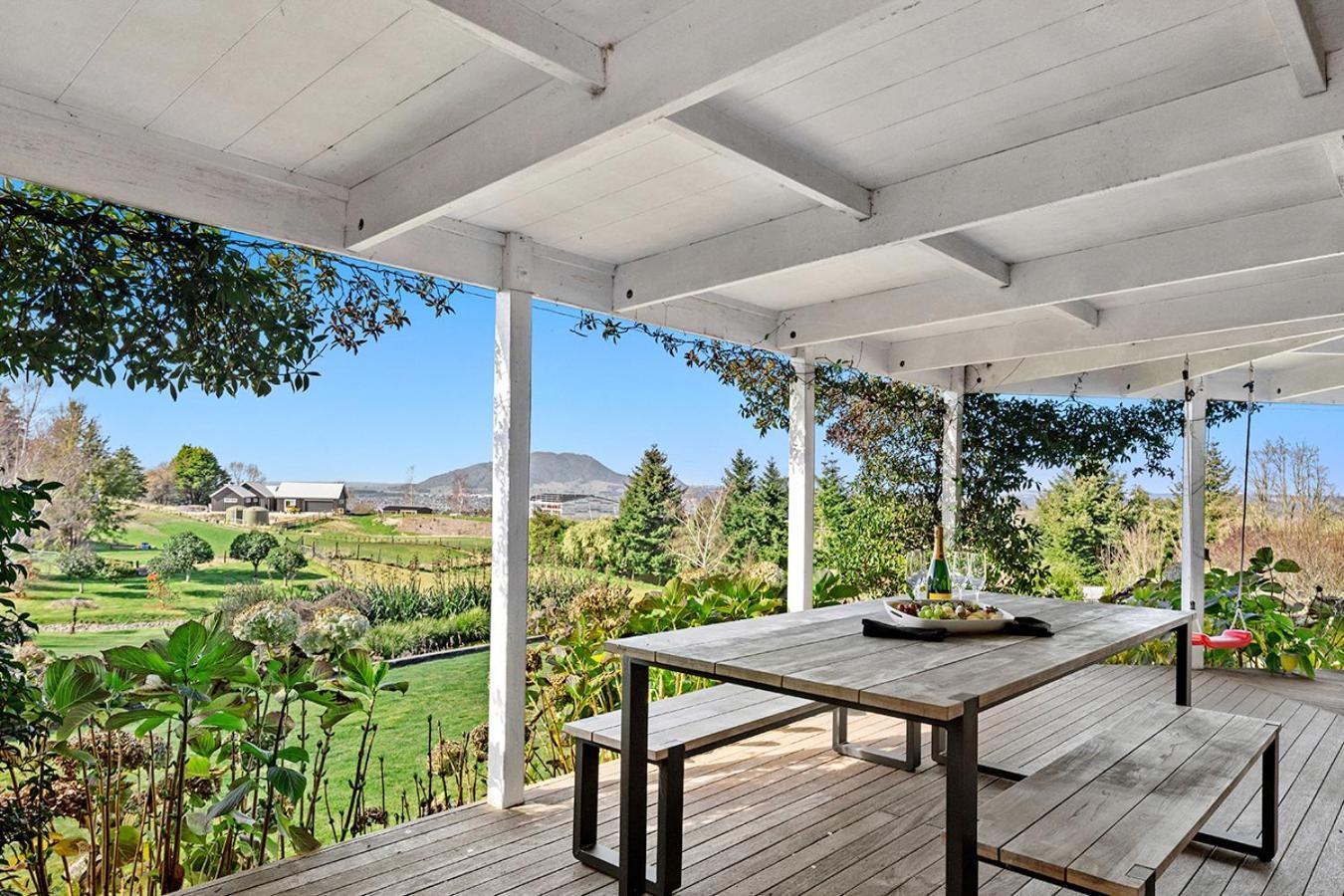 Mountviews Lodge Lac Lac Taupo Extérieur photo