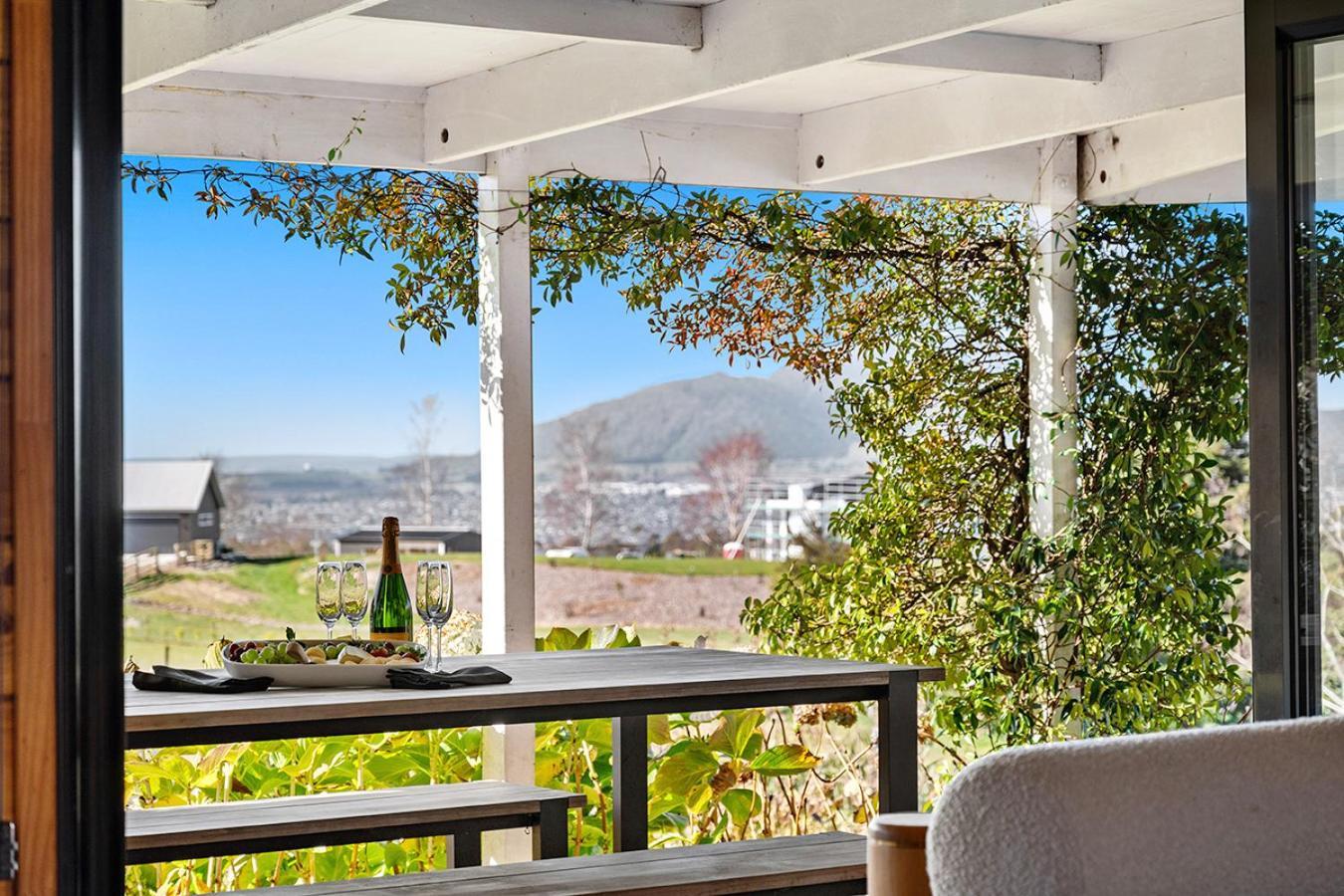 Mountviews Lodge Lac Lac Taupo Extérieur photo