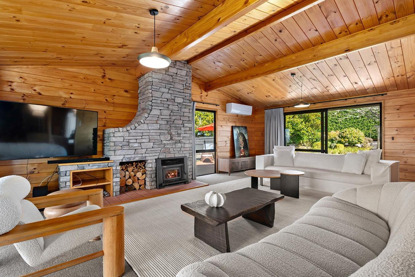 Mountviews Lodge Lac Lac Taupo Extérieur photo